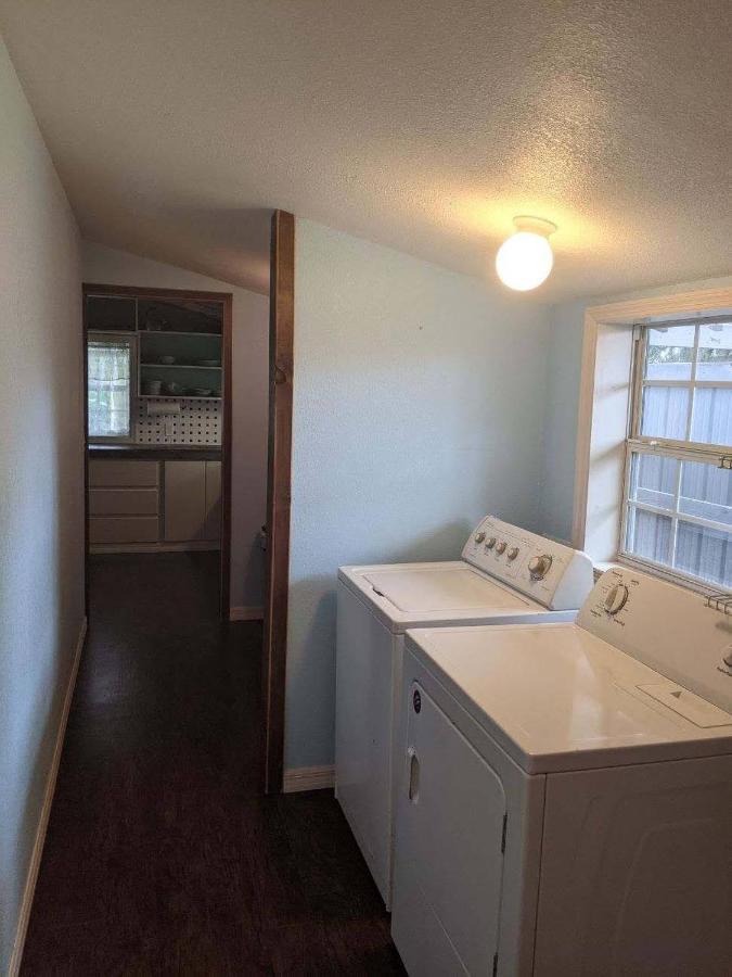 Bunkhouse Farm Stay Fort White Eksteriør bilde